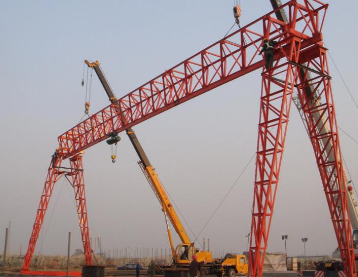 電動(dòng)機(jī)保護(hù)器對MH10t龍門吊電動(dòng)機(jī)的起動(dòng)和運(yùn)行安全起著哪些作用