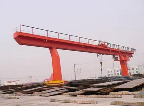 龍門吊司機操作證的有效期是多久，如何進行更新或續證？